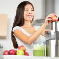 Diet Detoks Hanya dengan Minum Jus Buah, Amankah? (Maridav/shutterstock)