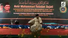 Seorang ulama, KH Buchori Amin meninggal dunia saat memberikan ceramah di Pondok Pesantren Al Islahiyah Singosari, Kabupaten Malang, Jawa Timur.