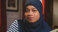 Jamilah Thompkins-Bigelow, muslimah penulis buku muslim anak. (Dokumen pribadi/ VOA Indonesia)