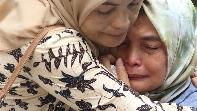Keluarga Korban  Pesawat Lion Air Datangi RS Polri