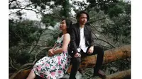 7 Potret Mesra Fiersa Besari dan Istri, Terkonfirmasi Positif COVID-19 dalam Kondisi Hamil