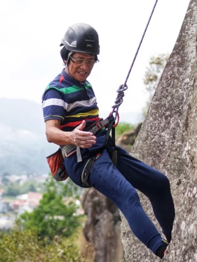 Kak Seto Kembali Bikin Kagum Saat Jalani Olahraga Panjat Tebing. (instagram.com/kaksetosahabatanak)