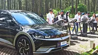 Menguji Hyundai Ioniq 5 Sebagai Sumber Listrik untuk Berbagai Alat Elektronik Rumah Tangga