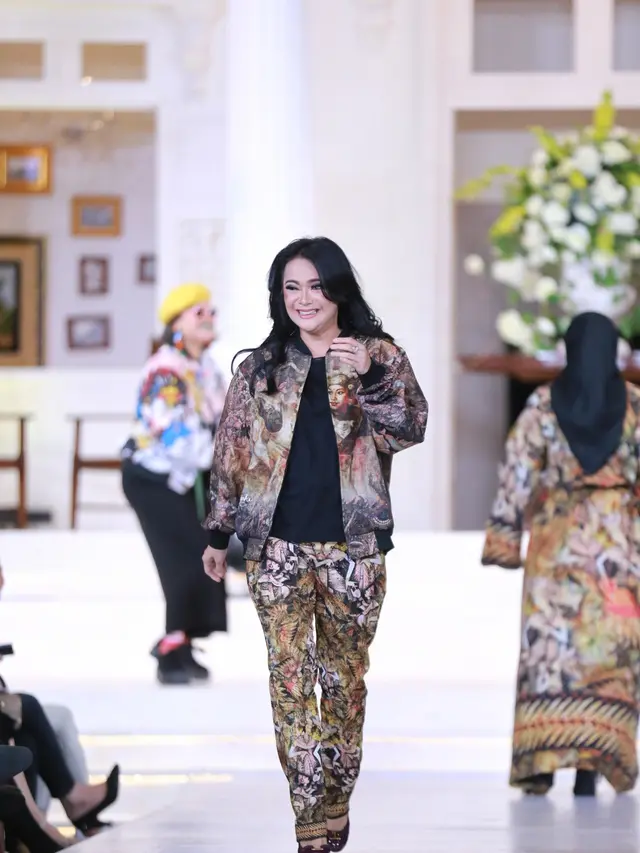 [Bintang] Shezy Idris