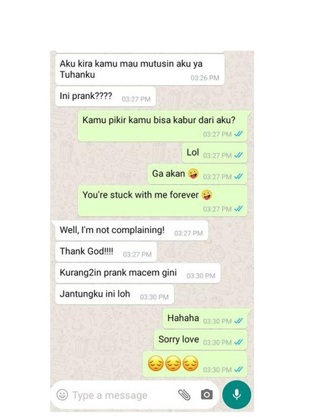 6 Chat Prank Minta Putus Ini Bikin Senyum Tipis, Hubungan Dibuat Mainan