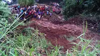 Longsor menerjang Desa Gardu, Kecamatan Binduriang. Rejang Lebong, Bengkulu. (Liputan6.com/Yulardi Hardjo Putro)