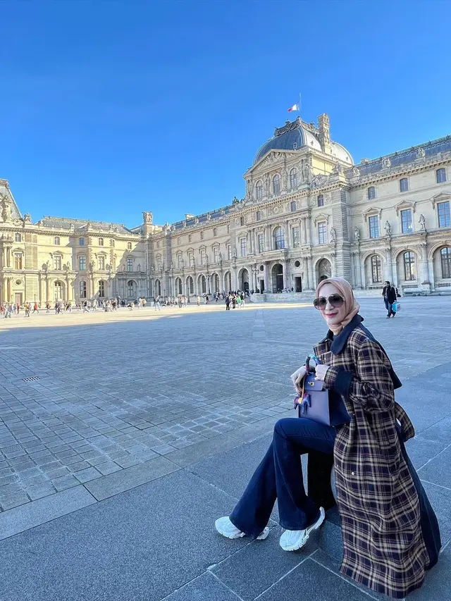 7 Potret Erin Taulany Liburan Ke Paris Usai Rayakan Ulang Tahun