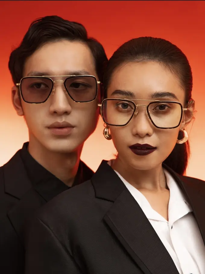 Kacamata STARK, kolaborasi antara MARVEL dan SATURDAYS