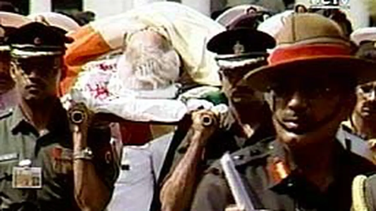 Jenazah Krishan Kant Dikremasi