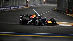 Max Verstappen Ukir Kemenangan Pertama di F1 GP Singapura, Kalahkan Charles Leclerc