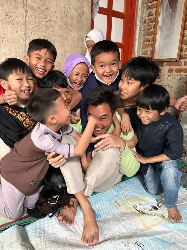 Baim Wong akan renovasi tempat mengaji (Instagram/baimwong)