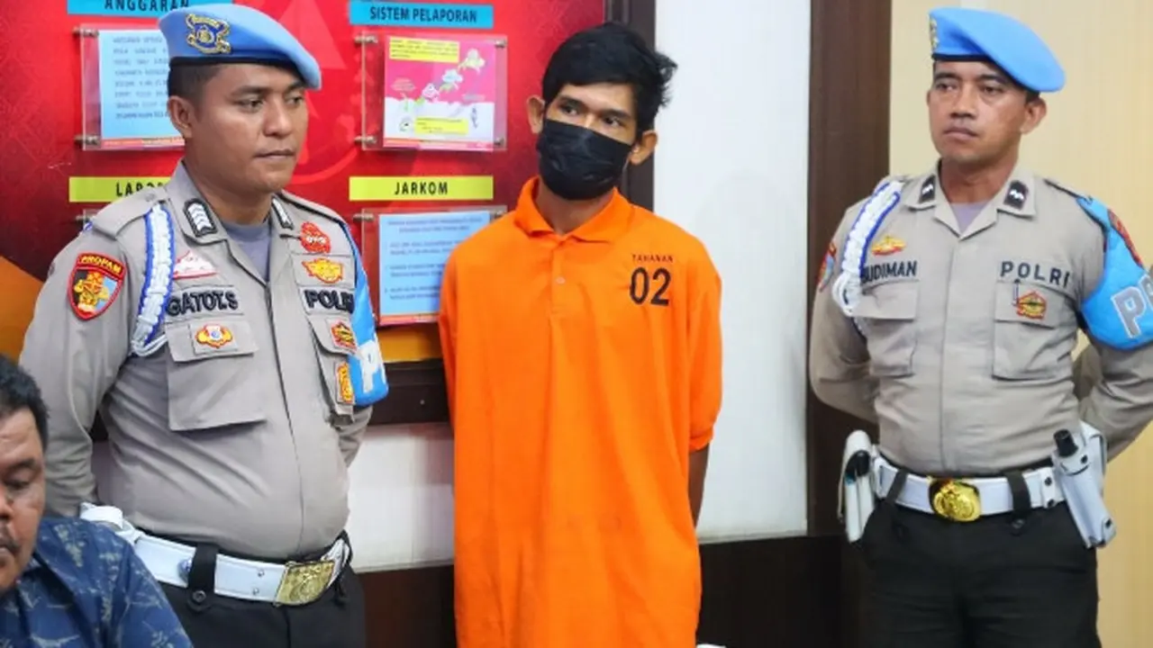 Tersangka pembunuhan di Kabupaten Indragiri Hulu.