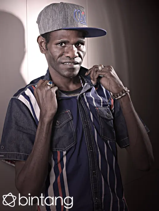 Celo yang baru saja merampungkan film pertamanya ini memiliki cara untuk jadi bintang yaitu dengan berkarya lebih baik lagi. Baginya harus bisa menjadi bintang yang baik di mata masyarakat luas, terutama Indonesia.  (Andy Masela/Bintang.com)