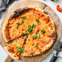 Dengan inovasi menu terbaru, BEAU BAKERY suguhkan Sourdough Pizza yang layak untuk dicoba. (Foto: dok BEAU BAKERY)