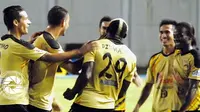 Dzumafo Dedikasikan Hattrick-nya untuk Mitramania