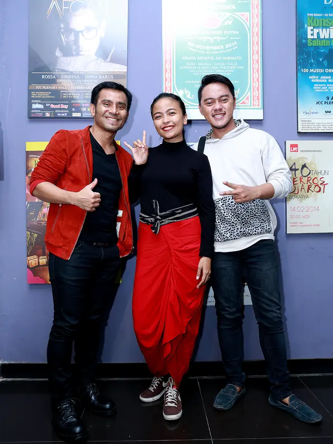 [Bintang] Tantri Kotak