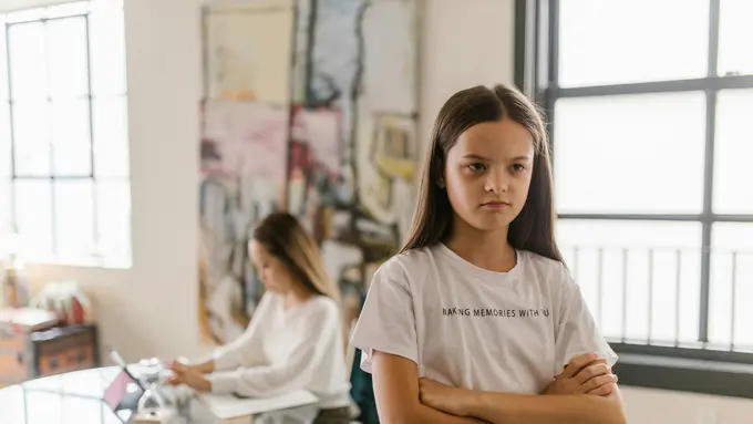 Cara Positif Menghadapi Anak yang Mudah Marah dan Tersinggung