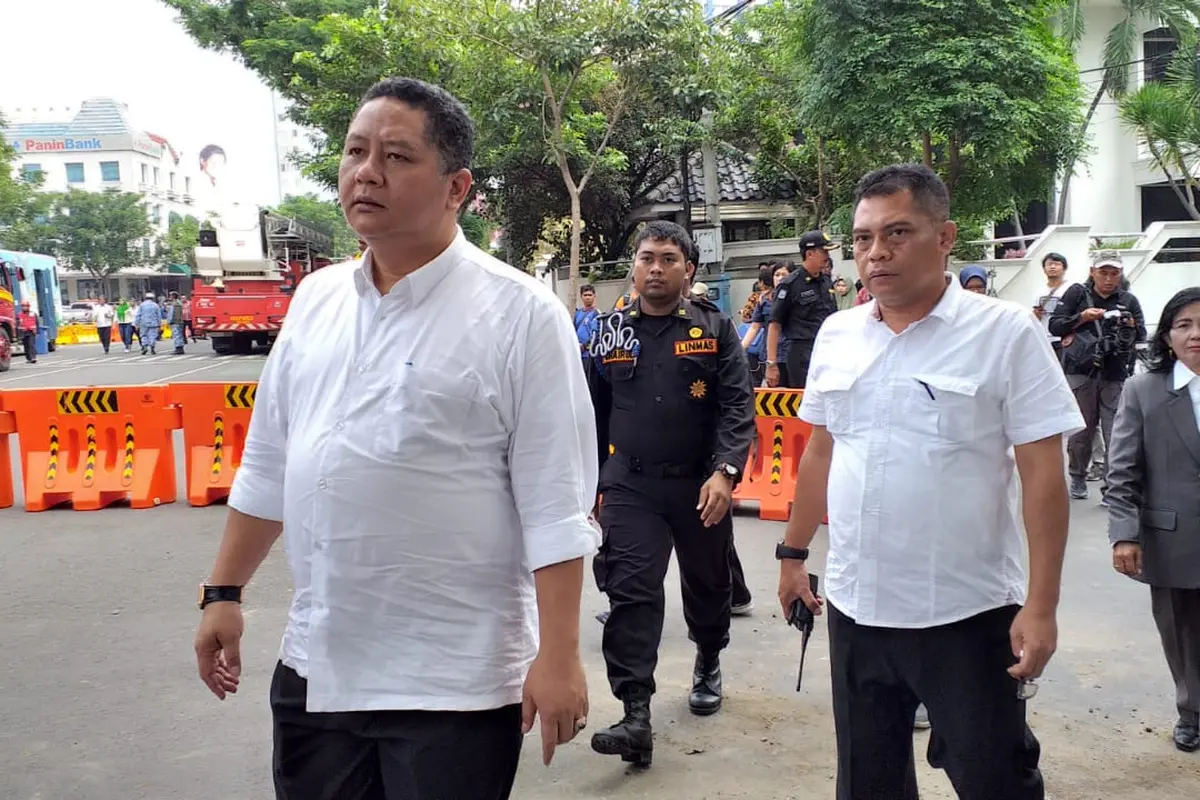 Wakil Wali Kota Surabaya Whisnu Sakti Buana