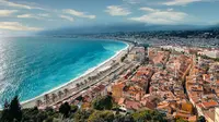 The best places to visit in Nice, France. (Photo: Constantin/Unsplash)