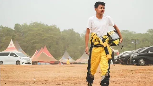 6 Potret Jhony Saputra Anak Haji Isam, Jadi Komisaris Utama di Usia 21 Tahun