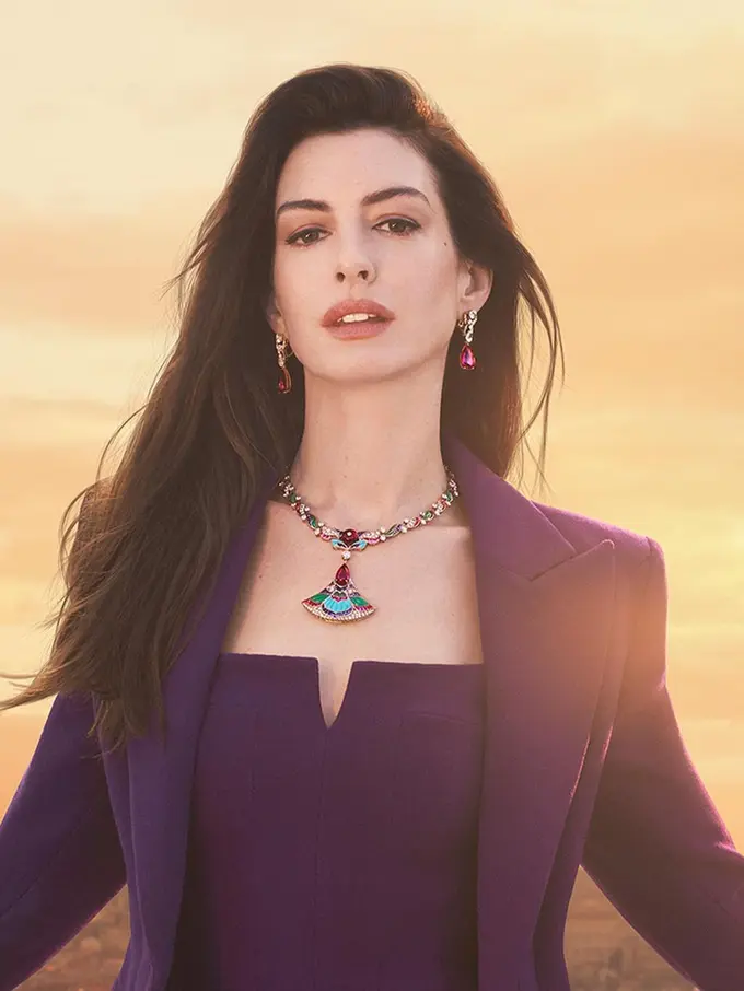 Anne Hathaway (Instagram/annehathaway)