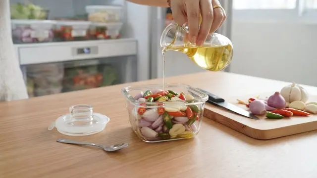 Cara Menyimpan Bumbu Iris untuk Bekal Masak Pagi