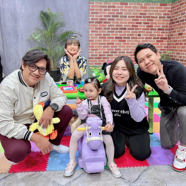 Potret Shabira Alula Adnan Bareng 6 Artis Tanah Air, Gayanya Bikin Gemas