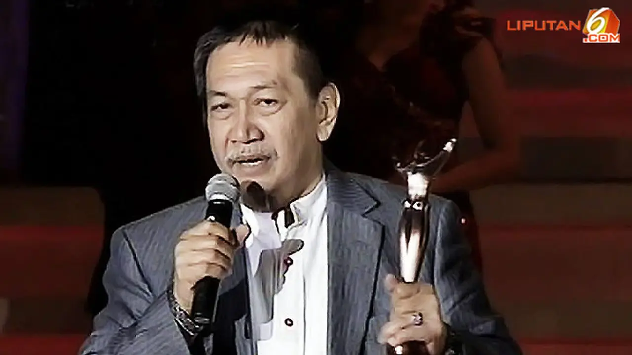 deddy_mizwar_121129.jpg