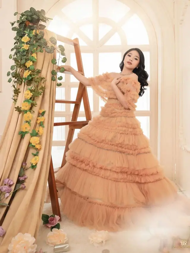 Makin Dewasa, Ini 6 Pemotretan Elegan Anneth Delliecia Juara Indonesian Idol Junior