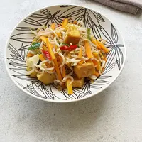 Resep tumis toge wortel saus tiram./Copyright&nbsp;shutterstock.com/g/Afif+Haryanti