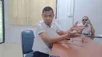 Fungsional Penata Penanaman Modal Ahli Muda DPMPTSP Sulbar, Sudarman (Foto: Liputan6.com/Abdul Rajab Umar)