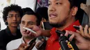 Kuasa hukum Wakil Ketua DPRD DKI Jakarta, Abraham Lunggana alias Lulung, Ramdan Alamsyah menyambangi Bareskrim Mabes Polri, Rabu (29/4/2015). Menurut Ramdan, pihaknya belum menerima surat panggilan terhadap Haji Lulung. (Liputan6.com/Andrian M Tunay)  