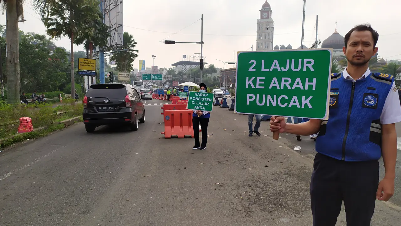 Sistem Kanalisasi 2-1 di Jalur Puncak Bogor