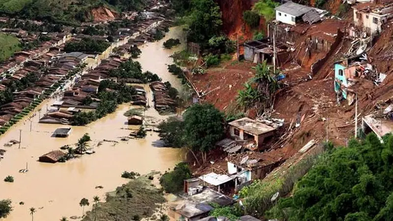 Gambar hoax banjir Pangandaran
