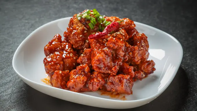 yangnyeom tongdak chicken