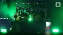 Aksi grup band asal  Amerika Lamb of God saat tampil pada Festival musik hammersonic 2024 di Pantai Carnaval Ancol, Jakarta, Minggu (5/5/2024). (Liputan6.com/Herman Zakharia)