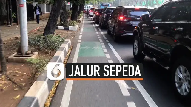 Hari ini, Senin 25 November 2019, polisi akan menilang pengendara bermotor yang melintasi jalur sepeda. Polda Metro Jaya juga akan mengerahkan petugas untuk megawasi 27 titik jalur sepeda di DKI Jakarta.