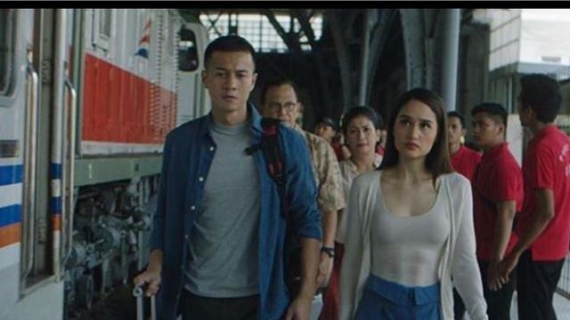 Cinta Laura dan Herjunot Ali (Foto: Instagram/@cintaluarakiehl)