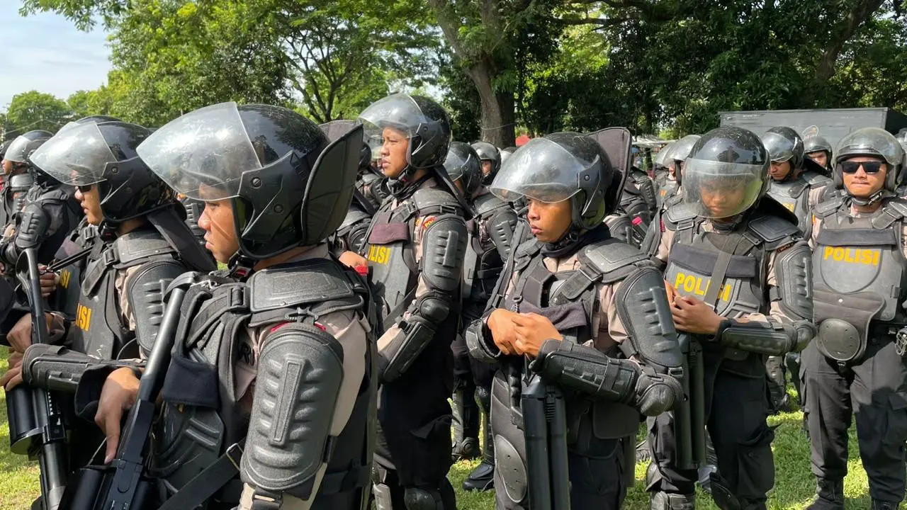 Personel Polri dikerahkan amankan paripurna DPRD Pati