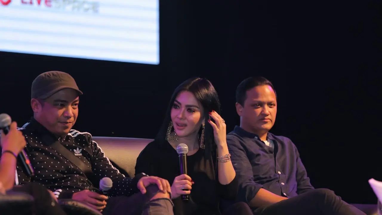 [Bintang] Syahrini