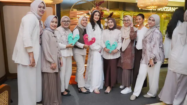 Produk Terbaru NAMA Beauty, Blurring Melt Lip Tint (photo by NAMA Beauty)