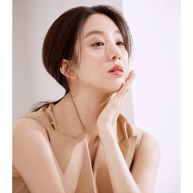 Jung Ryeo Won. (Instagram/ yoanaloves untuk @athe.official)