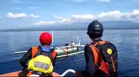 Proses pencarian korban lompat dari kapal di wilayah laut Selat Bali (Istimewa)