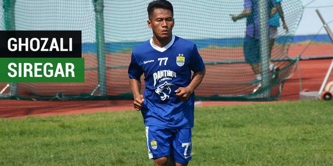 VIDEO: Aksi-Aksi Terbaik Bintang Baru Persib, Ghozali Siregar