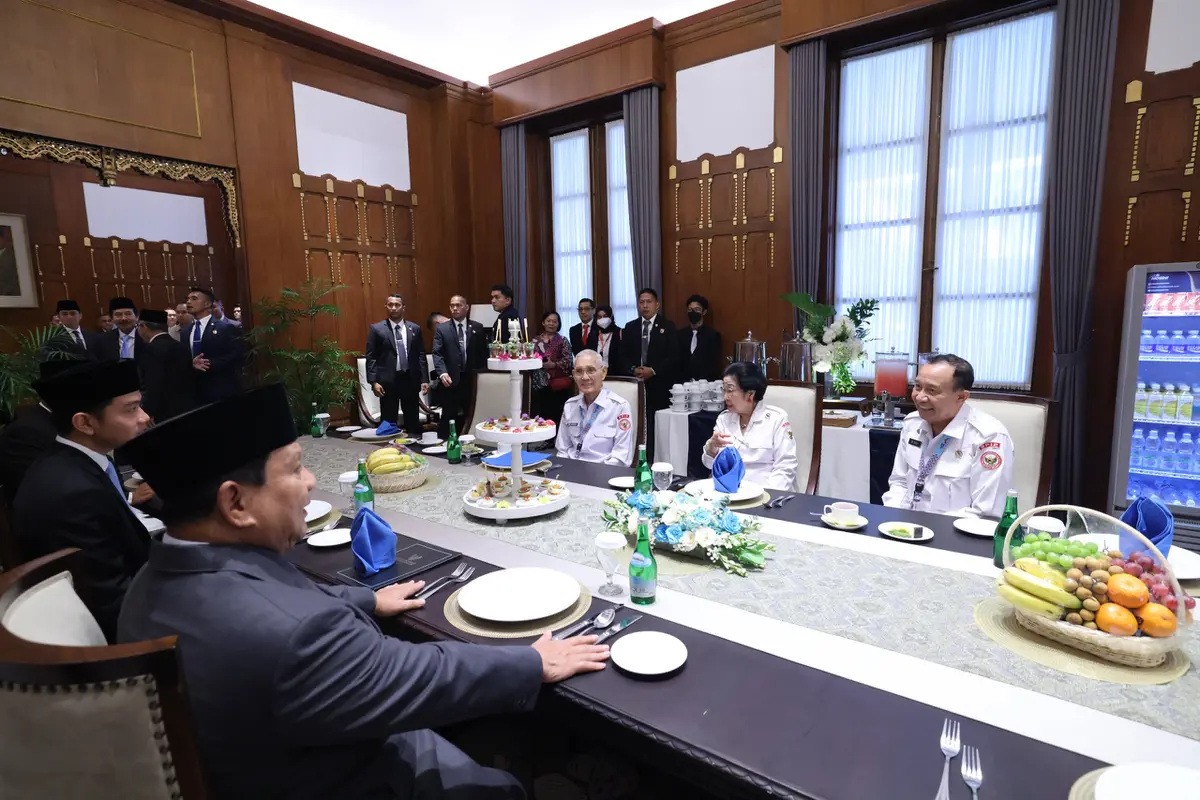 Momen Akrab Prabowo-Megawati di Upacara Hari Lahir Pancasila, Saling Berbisik hingga Bercanda