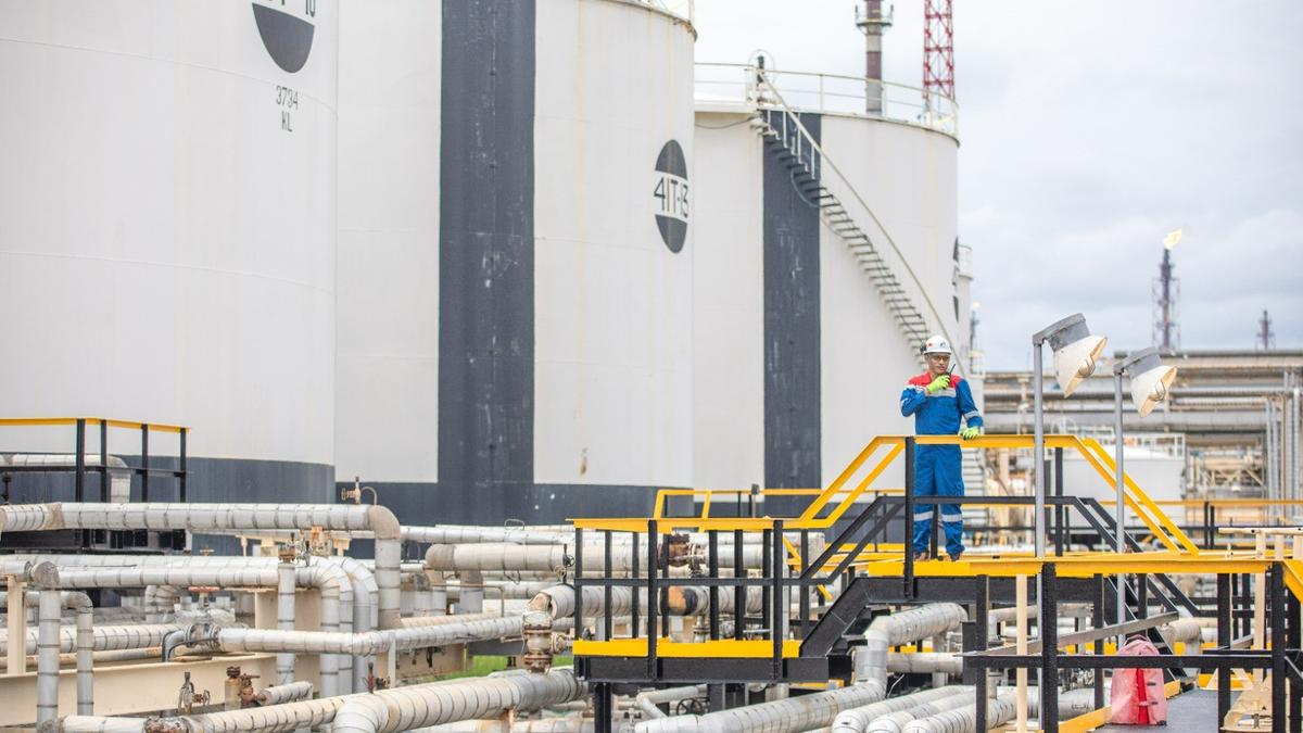 Peremajaan Kilang Minyak Jadi Hal Penting Ketahanan Energi