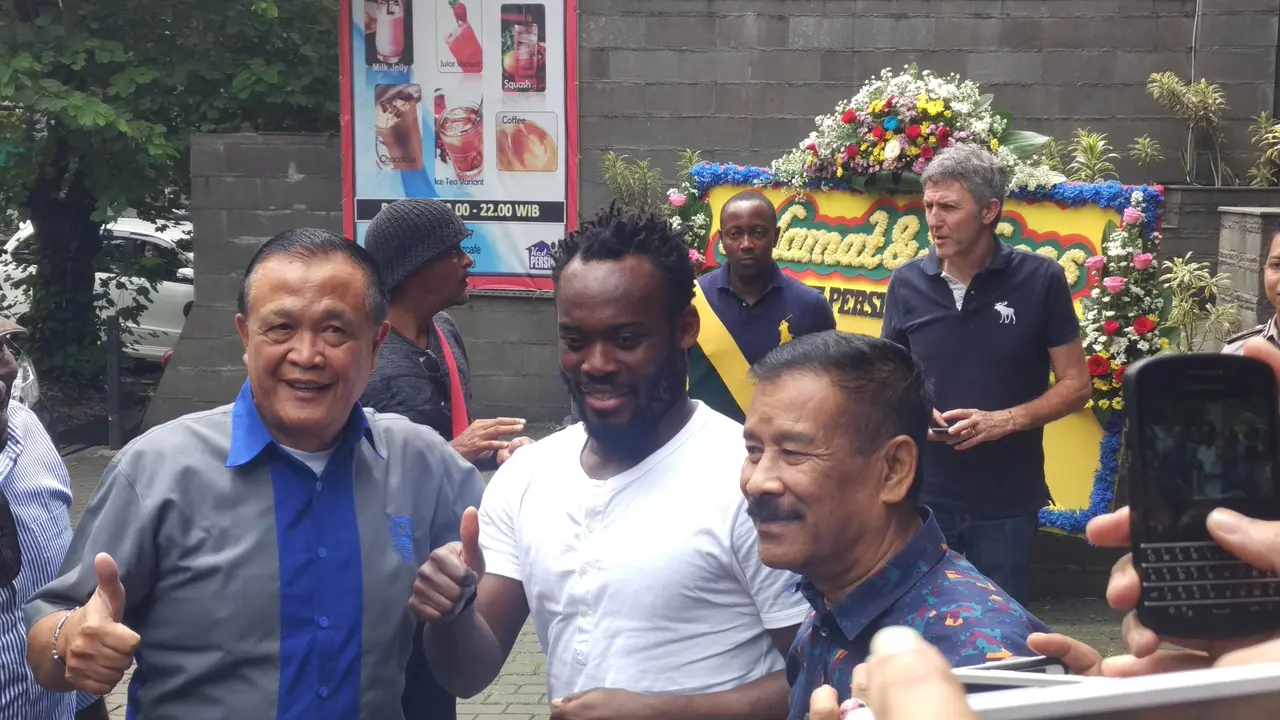 Michael Essien Persib