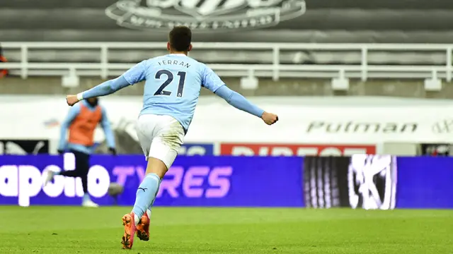 FOTO: Hattrick Ferran Torres Bawa Manchester City Taklukkan Newcastle United