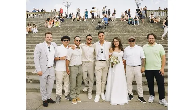 6 Potret Amanda Gonzales dan Christian Rontini Jalani Pernikahan Sipil di Italia