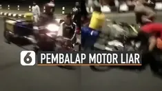 Nekat lakukan balap liar di jalanan. Pemuda ini justru diseruduk pengendara motor yang sedang membawa gerobak.